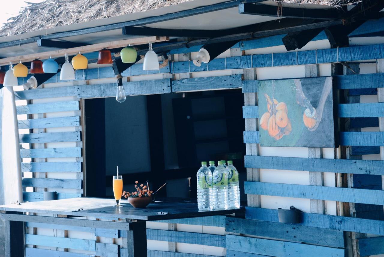 Tsunami Beach Hotel Аругам Экстерьер фото