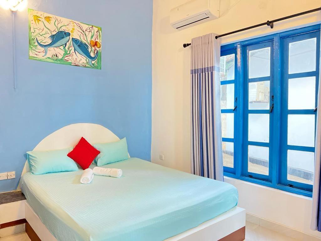 Tsunami Beach Hotel Аругам Экстерьер фото